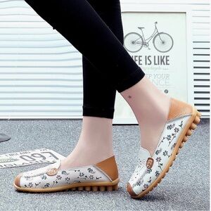 VenusCelia Women's Comfort Walking Boat Shoe/size 7